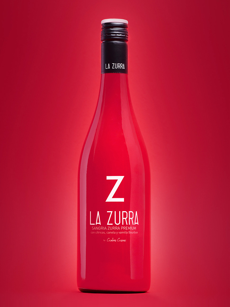 Diseño_packaging_botella_sangria_La_Zurra